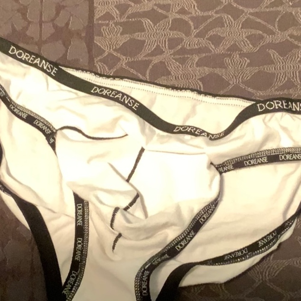 Doreanse underwear L run small